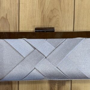 Estee & Lilly Chic Silver Evening Clutch w/ removable chain strap